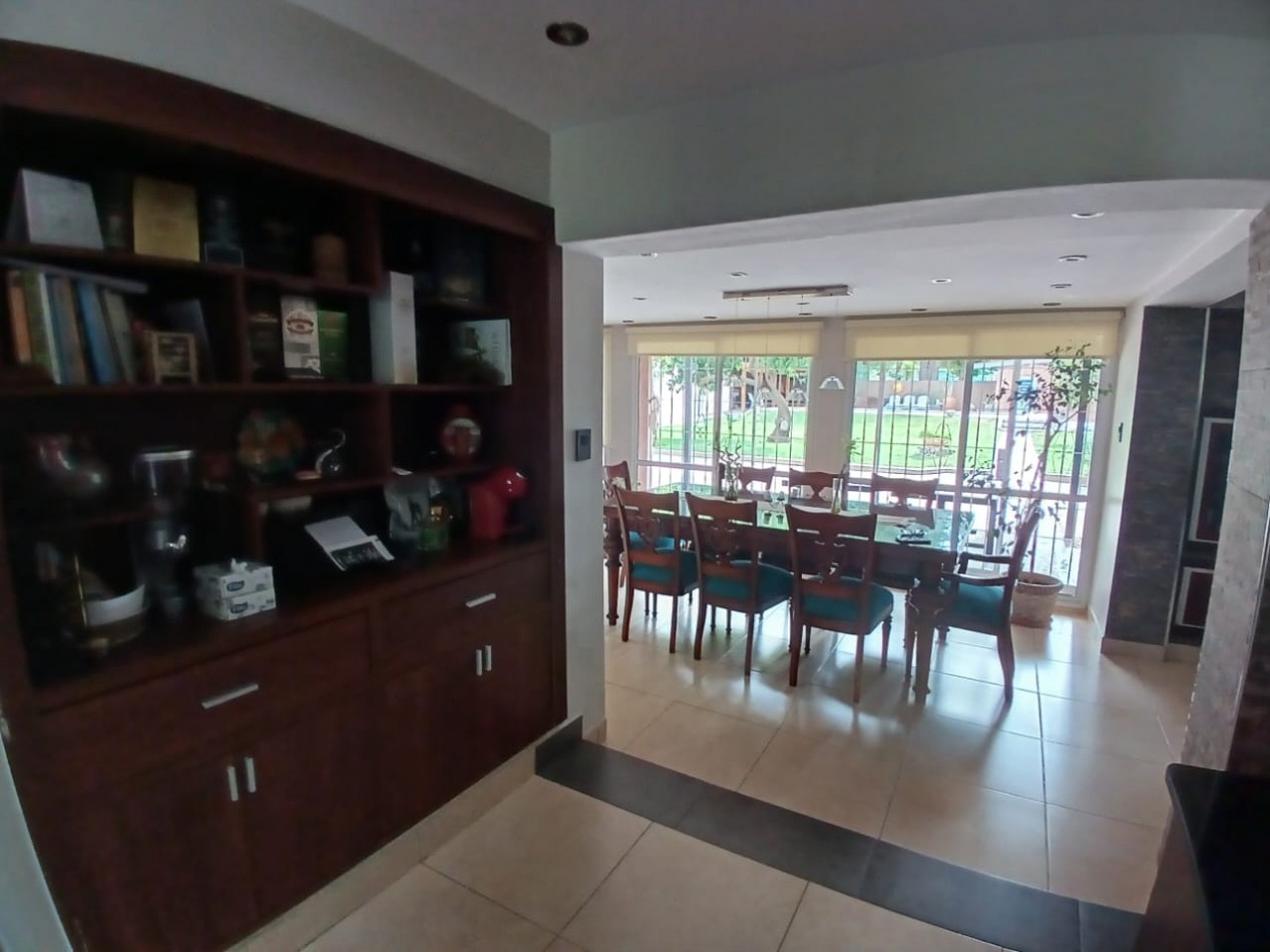 EXCELENTE PROPIEDAD DE  NIVEL GERENCIAL 