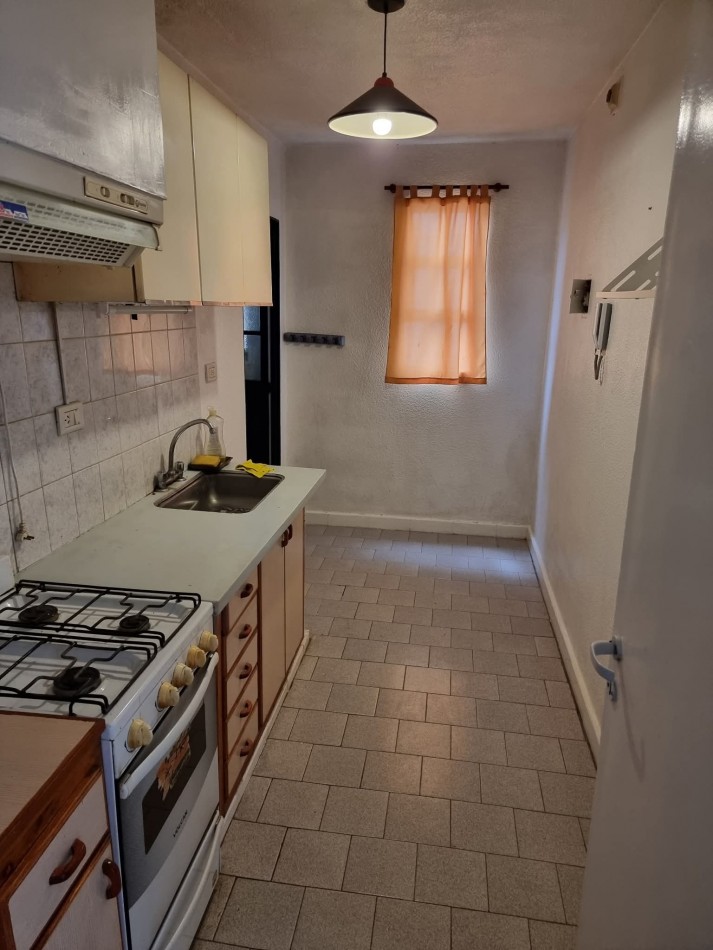 DEPARTAMENTO CON EXCELENTE UBICACION 