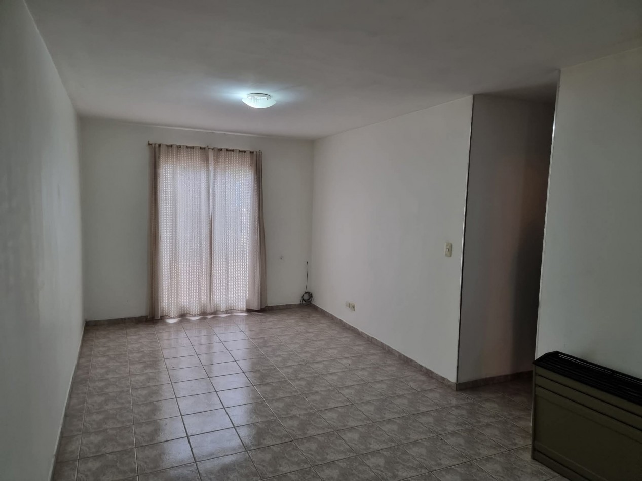 DEPARTAMENTO CON EXCELENTE UBICACION 