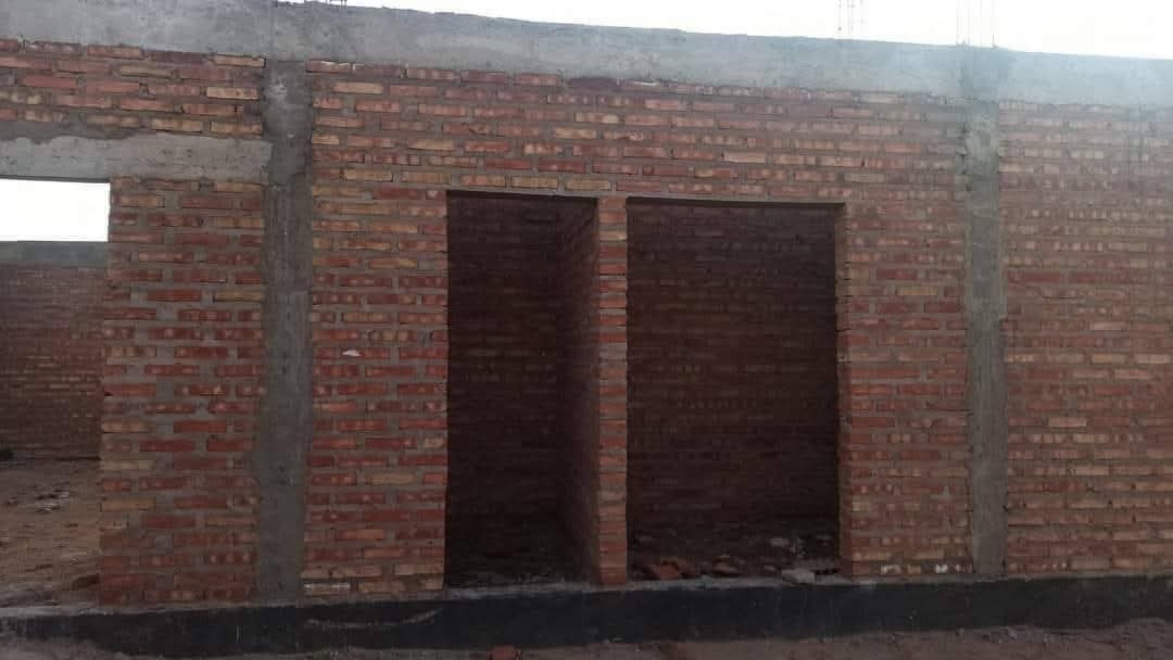 Construccion a Terminar - Barrio Altos del Sur