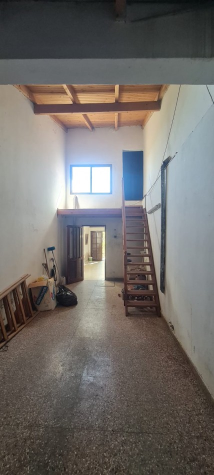 TyM VENDE: CASA Y DEPARTAMENTO CON EXCELENTE UBICACION 